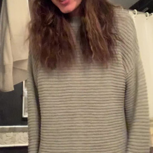 Video by littlecib published on August 21,2023 22:55:11 - BestThots