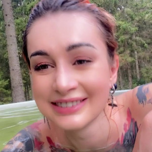 Video by avrora_sg published on April 13,2023 22:15:00 - BestThots