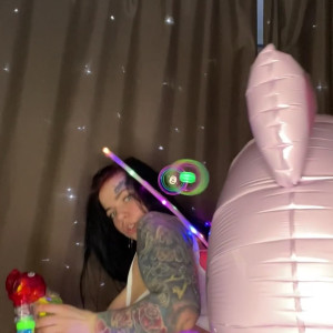 Video by natalipolyakov9 published on May 20,2023 23:54:00 - BestThots