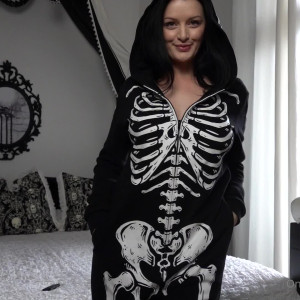 Video by alissa_noir published on August 22,2023 00:48:16 - BestThots