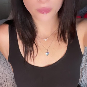Video by waifufeetmilk published on April 17,2023 03:04:00 - BestThots