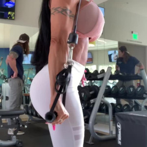 Video by jewels_jade_vip published on August 22,2023 01:18:14 - BestThots