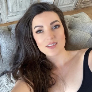 Video by gfe-sophie published on May 9,2023 07:20:00 - BestThots