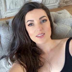 Video by gfe-sophie published on May 9,2023 02:08:00 - BestThots