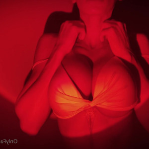 Video by madison420ivy published on March 16,2023 13:36:00 - BestThots