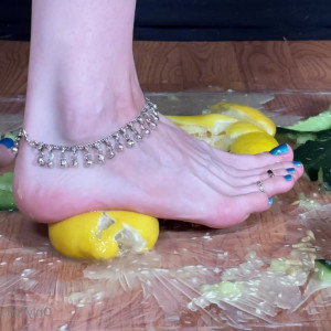 Video by xomistressmandi published on April 10,2023 19:19:00 - BestThots