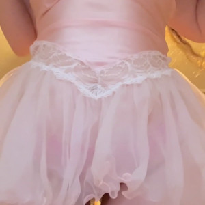 Video by softandpale published on July 4,2023 13:03:00 - BestThots