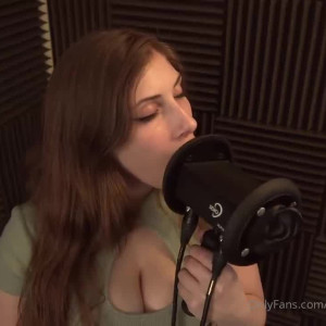 Video by theasmrcollection published on August 22,2023 02:57:15 - BestThots