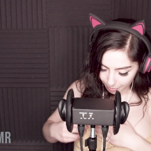 Video by theasmrcollection published on August 22,2023 03:38:29 - BestThots