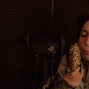 Video by theasmrcollection published on August 22,2023 04:06:23 - BestThots