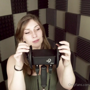 Video by theasmrcollection published on August 22,2023 04:20:06 - BestThots