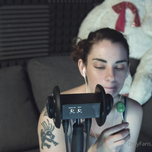 Video by theasmrcollection published on August 22,2023 04:22:18 - BestThots