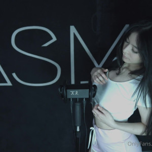 Video by theasmrcollection published on August 22,2023 04:33:20 - BestThots