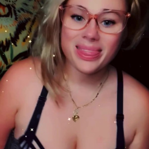 Video by luvmeonlysarah published on May 18,2023 13:04:00 - BestThots