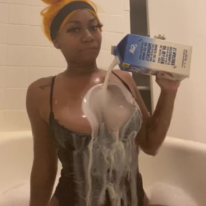Video by nevvycakes published on August 1,2023 09:43:00 - BestThots