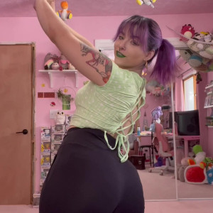 Video by queen_egirl27 published on August 22,2023 08:28:33 - BestThots