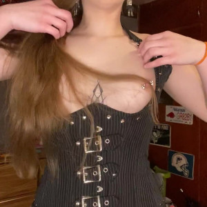 Video by queen_egirl27 published on August 17,2023 04:20:00 - BestThots
