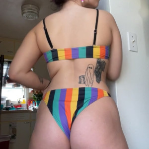Video by queen_egirl27 published on August 23,2023 05:10:00 - BestThots