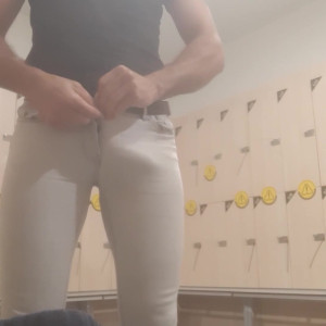 Video by bigdick-selfsuck published on April 9,2023 06:51:00 - BestThots