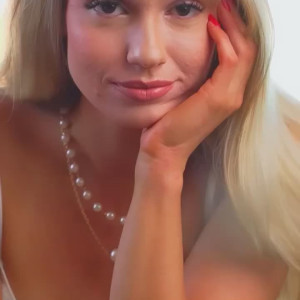 Video by groovygabs published on April 11,2023 00:12:00 - BestThots