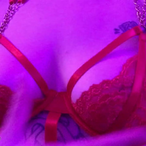 Video by c0meonaileen published on May 17,2023 23:36:00 - BestThots