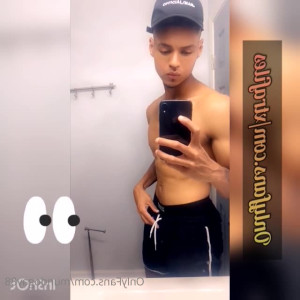 Video by mundogay88 published on March 30,2023 15:59:00 - BestThots