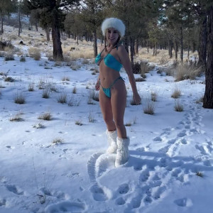 Video by snackinwithanastasia published on June 22,2023 13:02:00 - BestThots