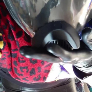 Video by heavyrubberette published on June 10,2023 12:15:00 - BestThots
