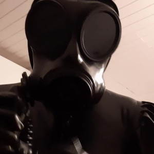 Video by heavyrubberette published on July 31,2023 12:13:00 - BestThots