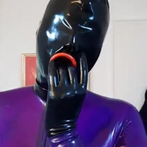 Video by heavyrubberette published on May 24,2023 04:21:00 - BestThots