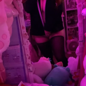 Video by darlingcute published on March 13,2023 16:03:00 - BestThots