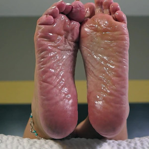 Video by la_butee published on July 9,2023 16:03:00 - BestThots