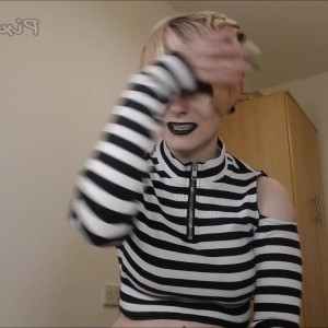 Video by pixiegirlcam published on April 3,2023 12:19:00 - BestThots