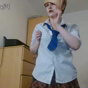 Video by pixiegirlcam published on April 12,2023 11:22:00 - BestThots