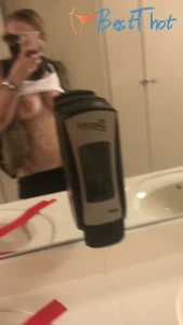 zoieburgher #9759113