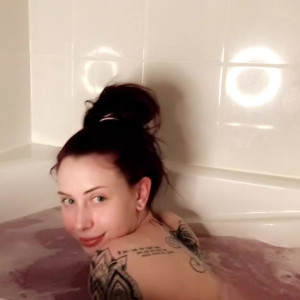 Video by eliselaurenne published on April 22,2023 03:39:00 - BestThots