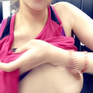 Video by bonni3gg published on December 10,2023 04:05:06 - BestThots