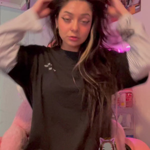Video by linksgroupie published on August 22,2023 13:27:33 - BestThots