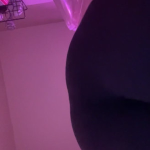 Video by pixiechickxoxo published on May 6,2023 13:56:00 - BestThots