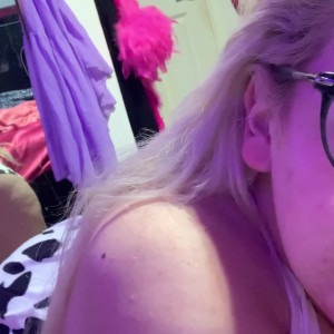 Video by pixiechickxoxo published on May 18,2023 01:57:00 - BestThots