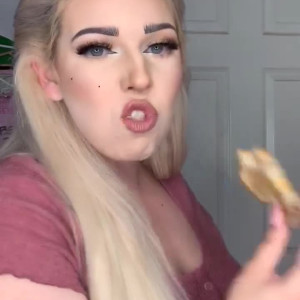 Video by pixiechickxoxo published on March 12,2023 09:25:00 - BestThots
