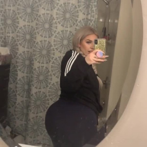 Video by pixiechickxoxo published on July 20,2023 03:56:00 - BestThots