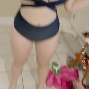 Video by eatpraydong published on March 27,2023 19:09:00 - BestThots