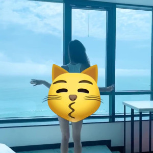 chari_zzixxon #5233619