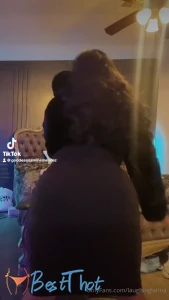 laughinglatina #9804689