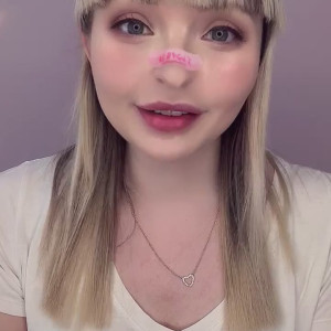 Video by lunaticapandora published on March 25,2023 00:26:00 - BestThots