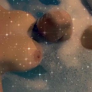 Video by mileykinky published on July 26,2023 12:43:00 - BestThots