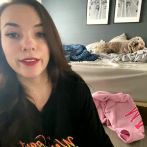 Video by mileykinky published on July 28,2023 00:10:00 - BestThots