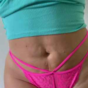Video by thesexywifefl published on March 8,2023 05:11:00 - BestThots