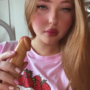 charlottiie #5500553